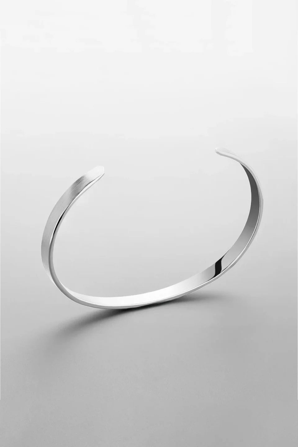 W 01 Steel
Bracelet