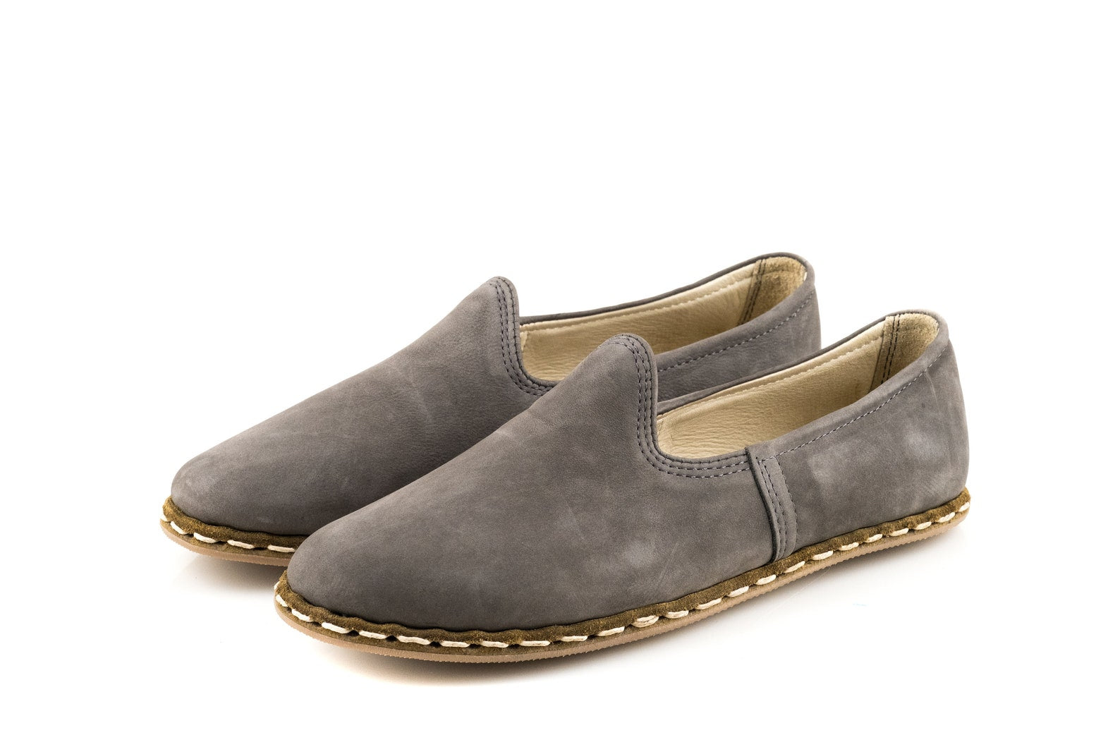 A 05 LOAFERS